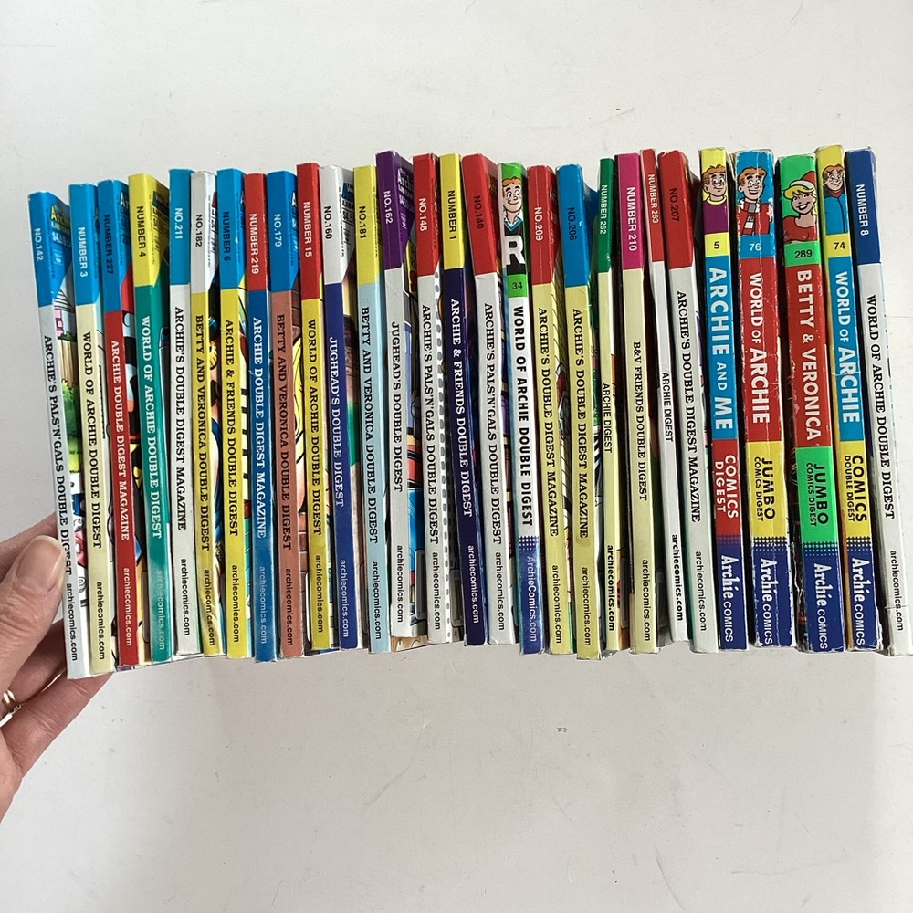 28 Archie Comics Collection (shelf 2)